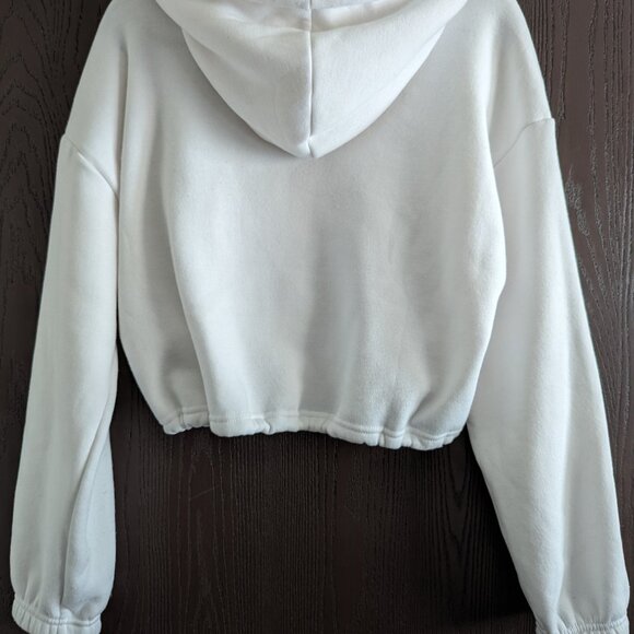 Forever 21 x Hershey Collab York Peppermint Patty Cropped Sweatshirt - Picture 2 of 4